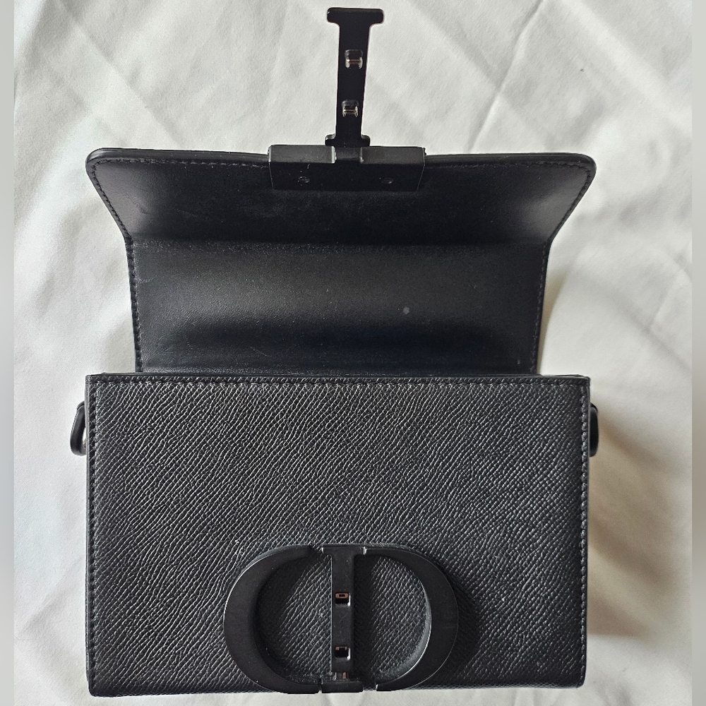 AUTH CHRISTIAN DIOR Montaigne Box Black Grained Calf Leather Bag - Picture 4 of 14